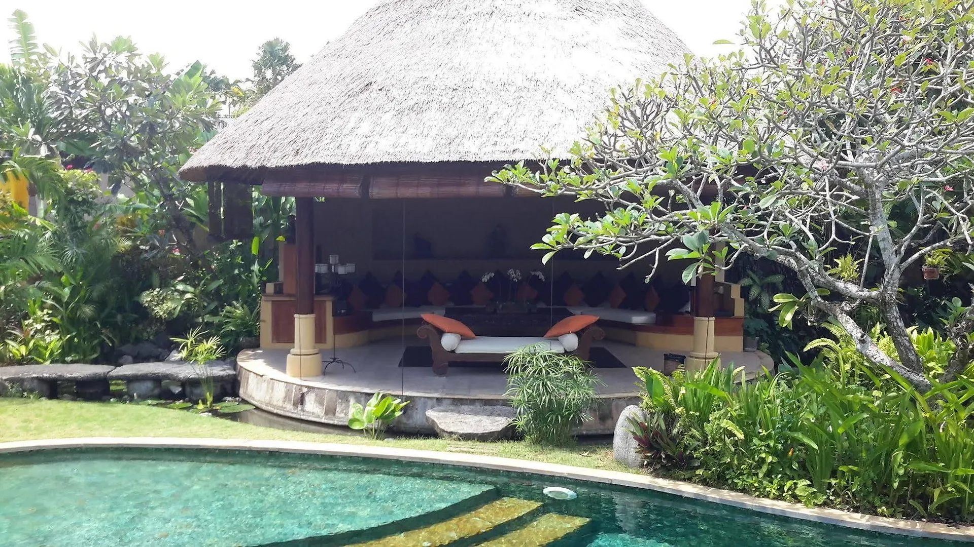 Villa Plawa Asri Seminyak   Seminyak (Bali)